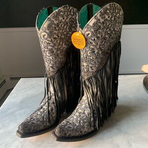 Corral Lamb Overlay Embroidery Fringe Glitter Western Boots Snip Toe Size 5.5